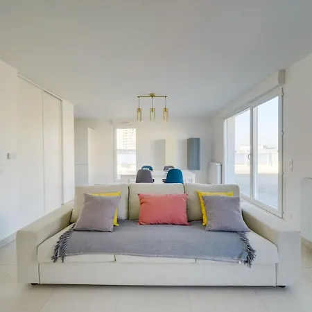 Lovely With Terrace And Parking Apartament Le Bouscat