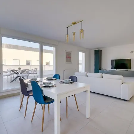 Lovely With Terrace And Parking * Le Bouscat