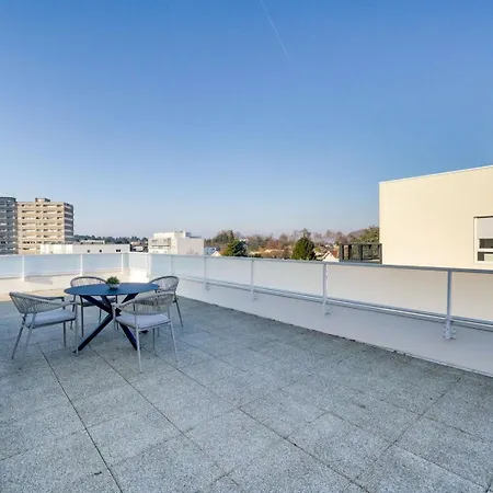 Lovely With Terrace And Parking Appartement